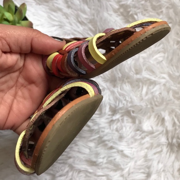 Just In❣️Old Navy Multicolored Sandals - Picture 6 of 7